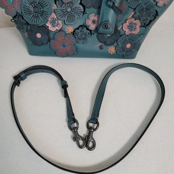 COACH 1941 DAKOTAH SATCHEL TEA ROSE in TURQUOISE - Picture 6 of 15